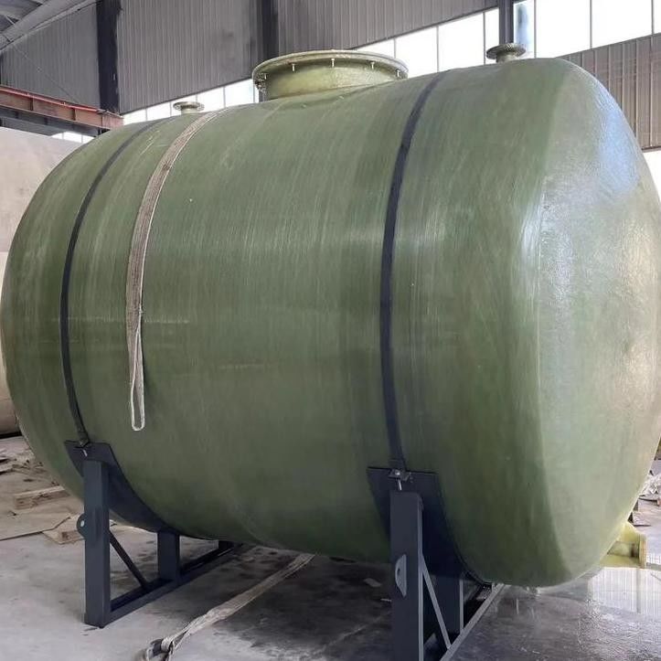 Químico Fácil de instalar FRP Tanque de almacenamiento Ambiental Tiempo de producción de 5 a 10 días