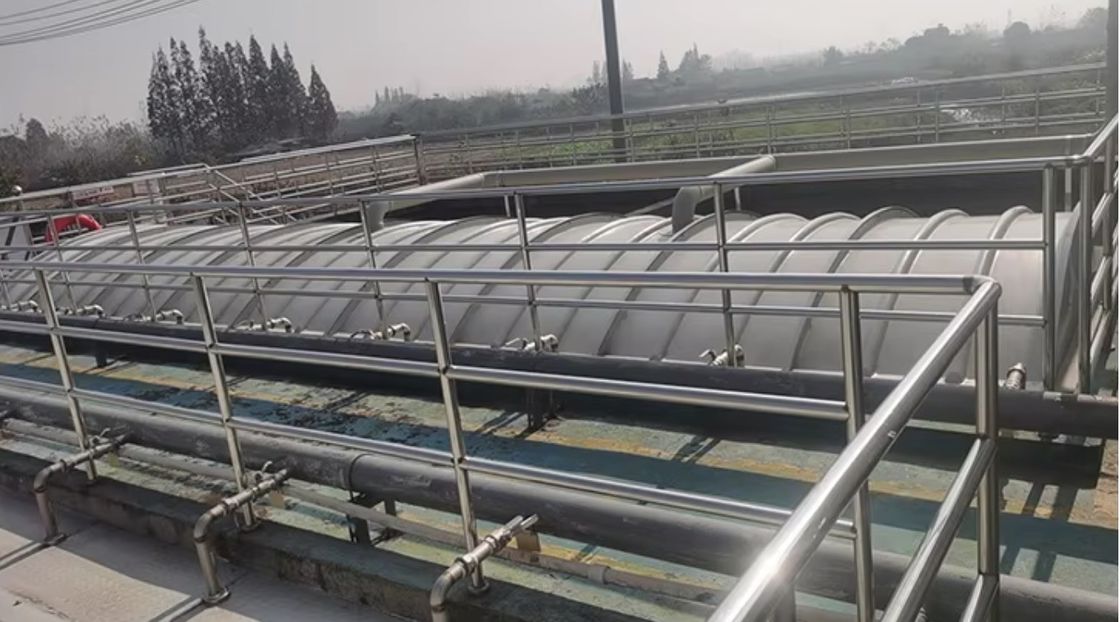 Contenedor de aguas residuales Frp multicolor Cubre el arco de gas Recolección del capó Cubre la lluvia